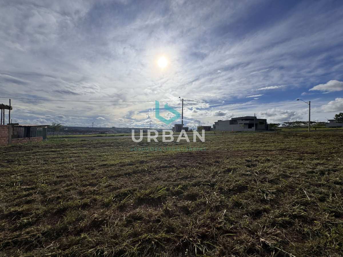 Terreno em Condomínio à venda - ,